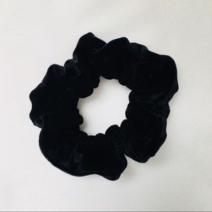 ♻️Upcycled Eco-Friendly Scrunchie♻️